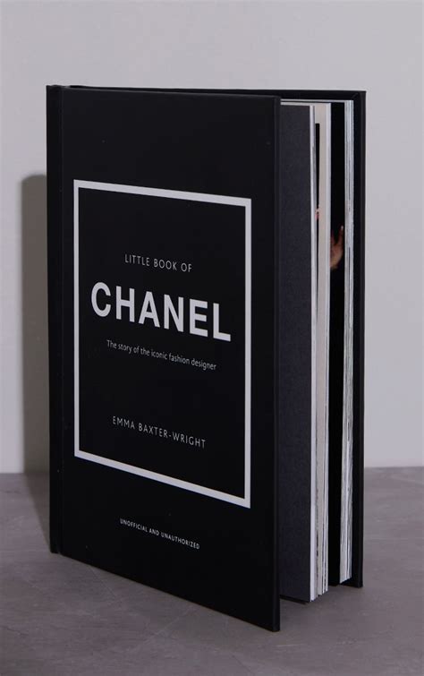 Livre chanel .